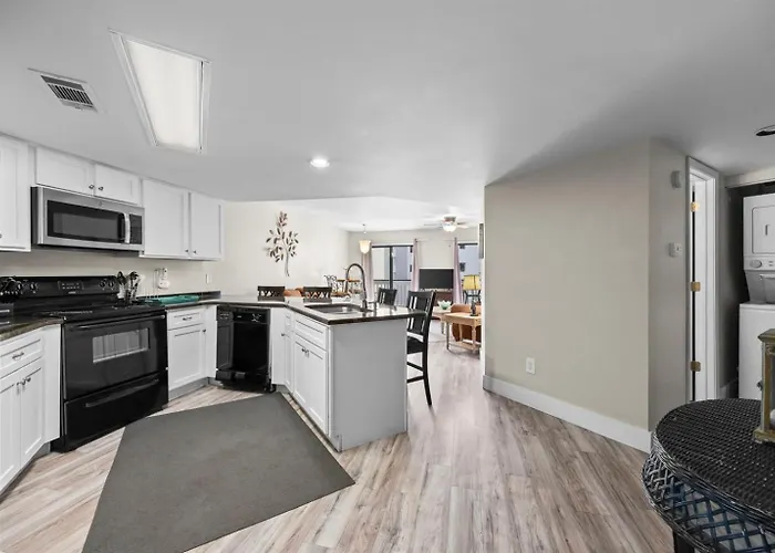 Apartment Regatta 204 C 2bd, 2ba Gulf Shores